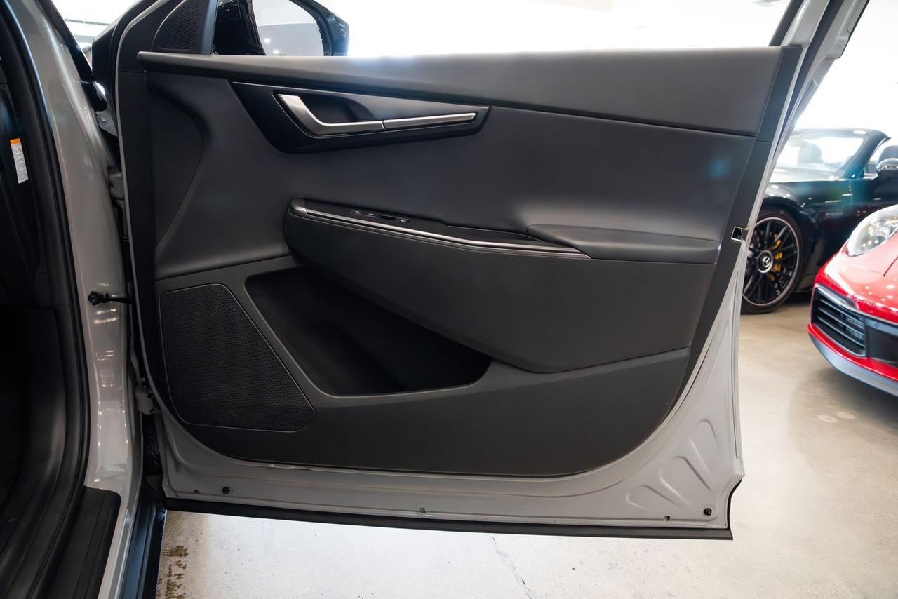 2025 Kia EV6 Light Gladstone OR