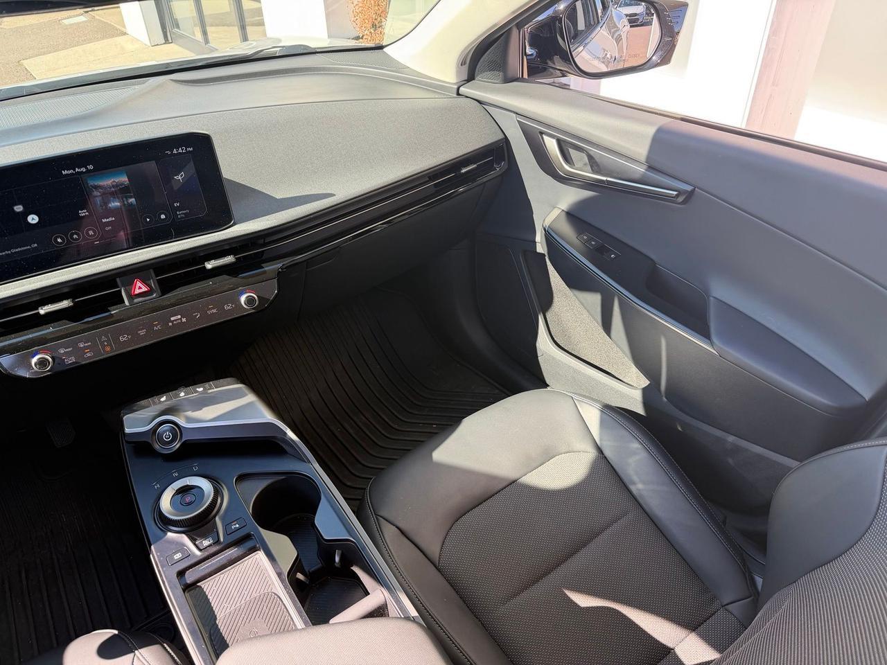 2025 Kia EV6 Light Gladstone OR