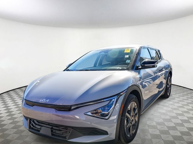 2025 Kia EV6 Light Long Range Huntington Beach CA