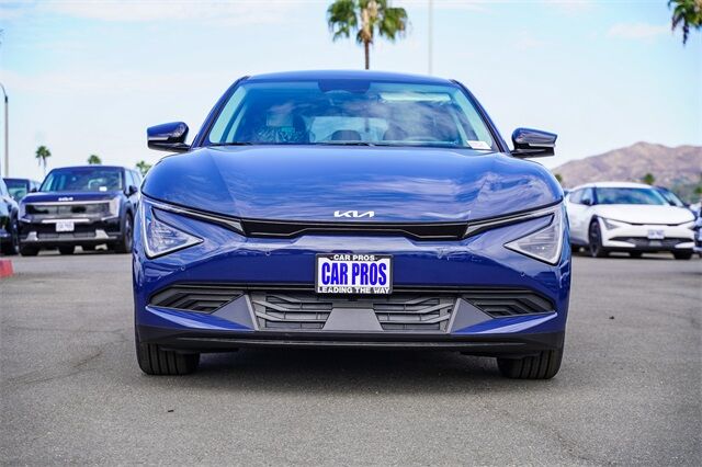 2025 Kia EV6 Light Long Range RWD