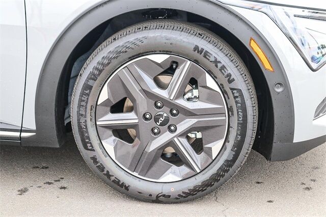 2025 Kia EV6 Light Long Range RWD Huntington Beach CA