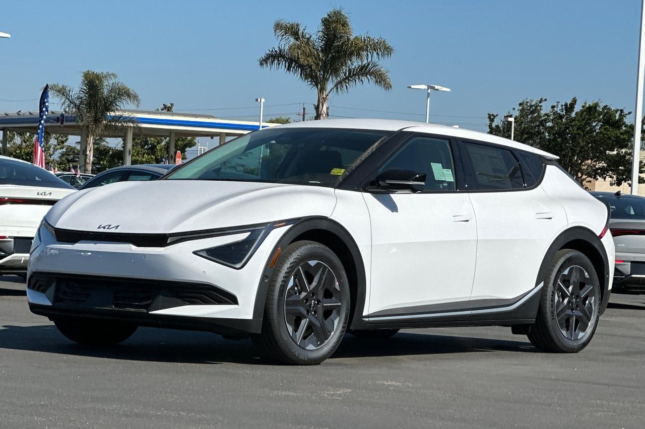 2025 Kia EV6 Light Long Range Salinas CA