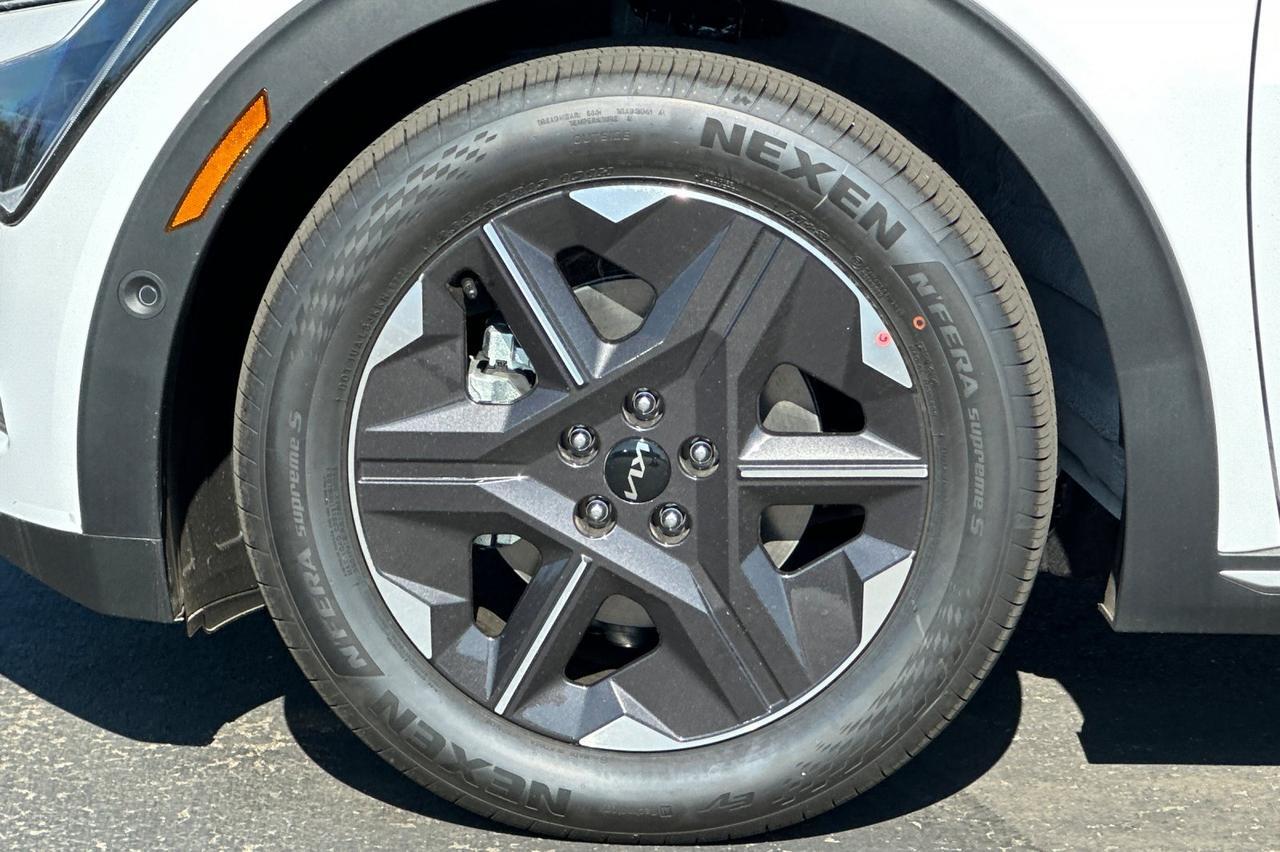 2025 Kia EV6 Light Long Range Salinas CA