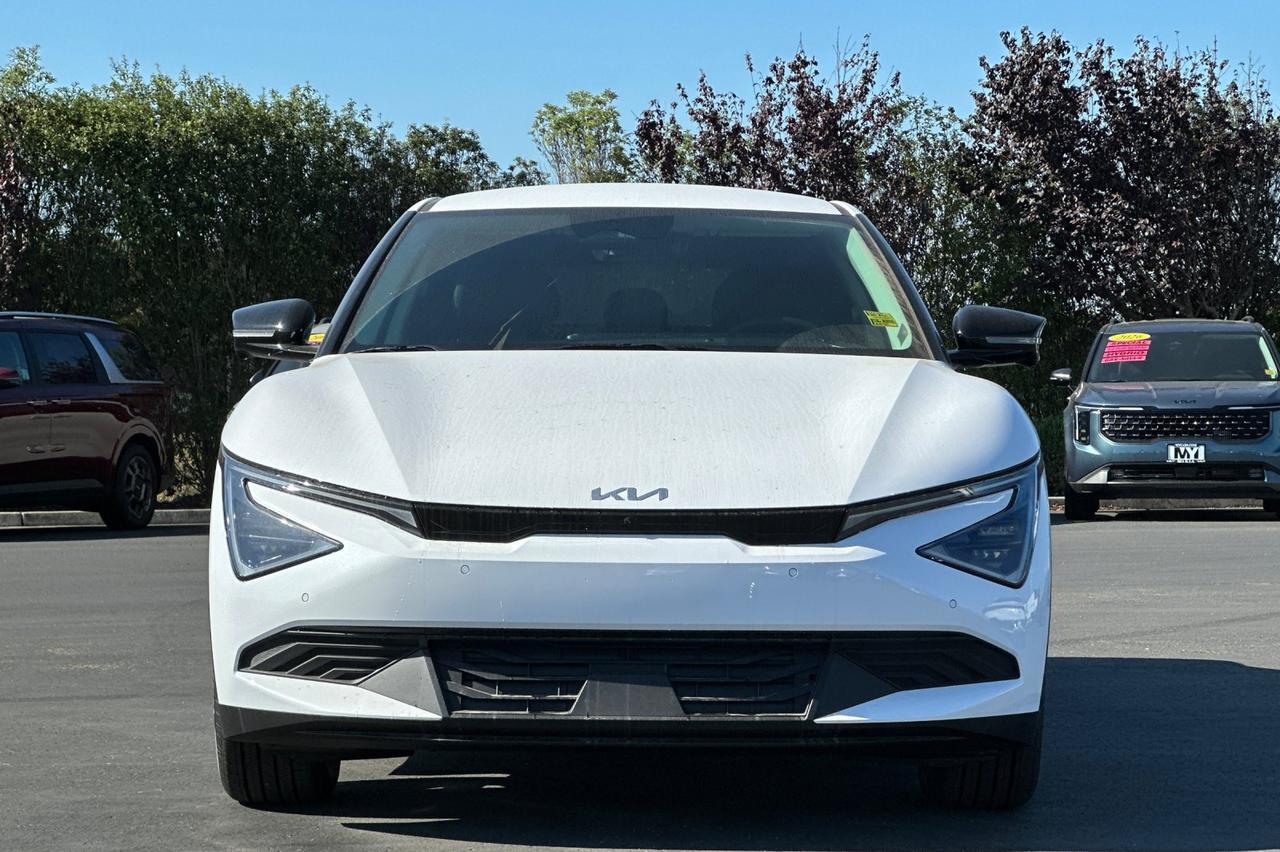 2025 Kia EV6 Light Long Range Salinas CA