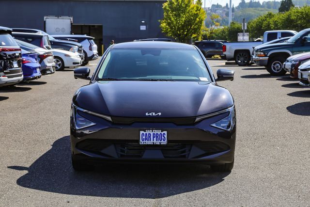 2025 Kia EV6 Light