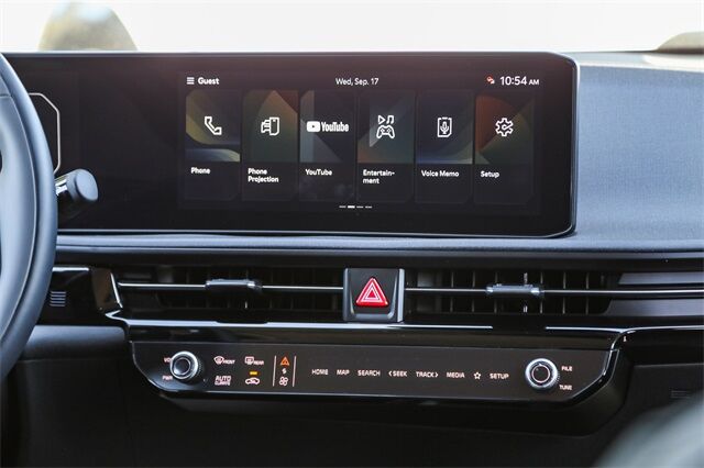 2025 Kia EV6 Light Wind photo 14