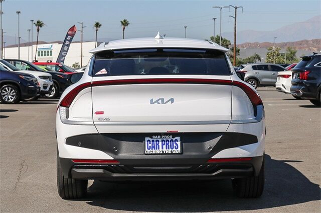2025 Kia EV6 Light Wind photo 8