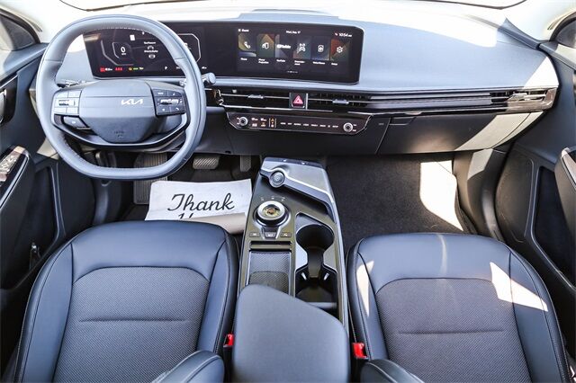 2025 Kia EV6 Light photo 12