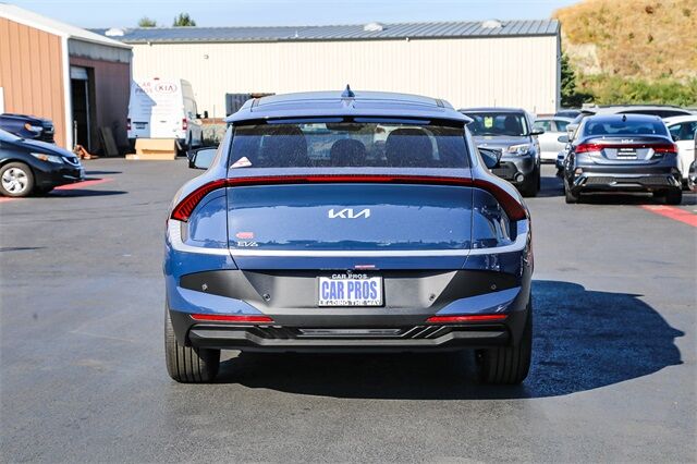 2025 Kia EV6 Light photo 8