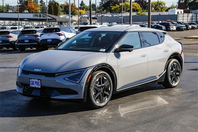 2025 Kia EV6 Wind photo 4
