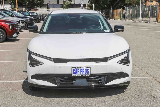 2025 Kia EV6 Wind