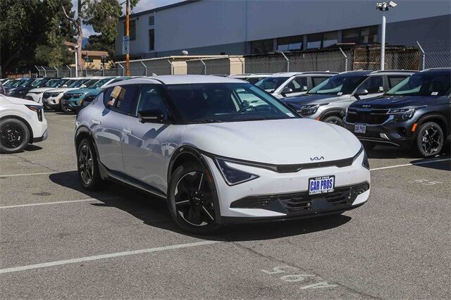 2025 Kia EV6 Wind RWD