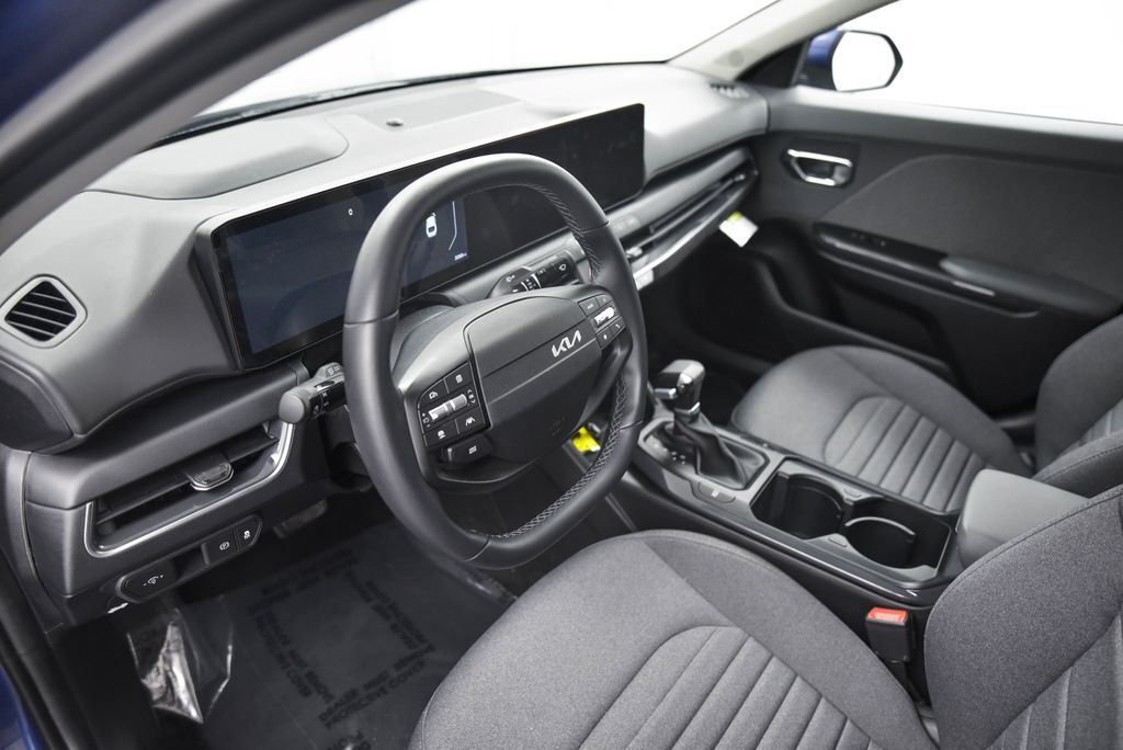 2025 Kia K4 EX Akron OH