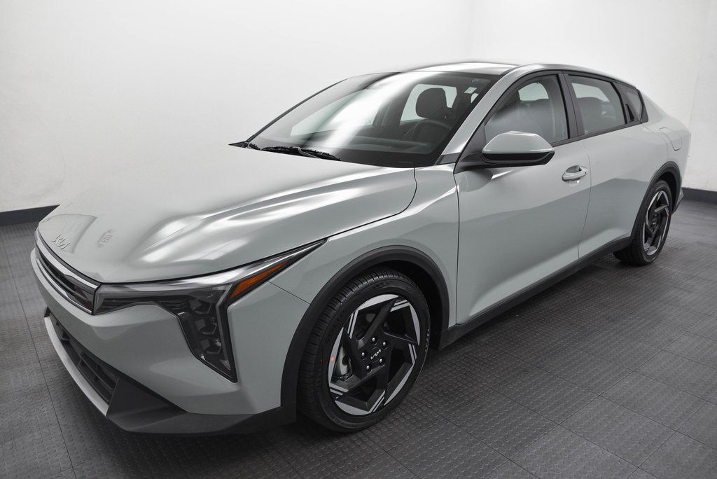 2025 Kia K4 EX Akron OH