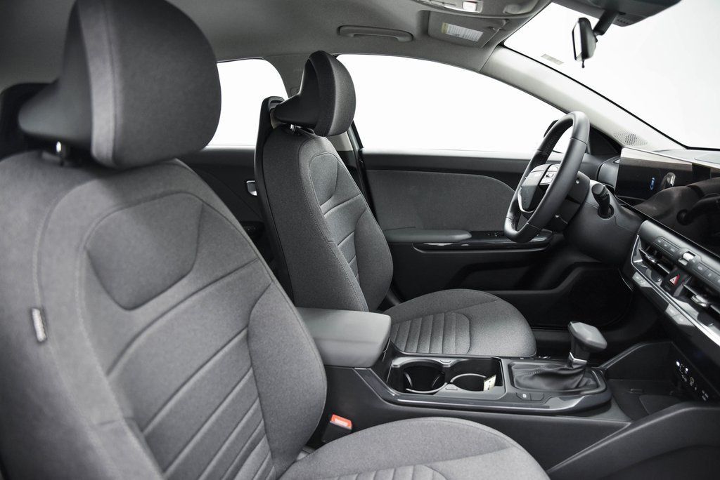 2025 Kia K4 EX Akron OH