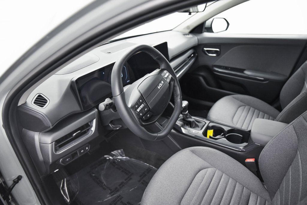 2025 Kia K4 EX Akron OH