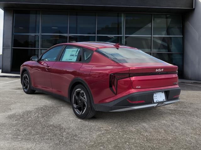 2025 Kia K4 EX photo 3