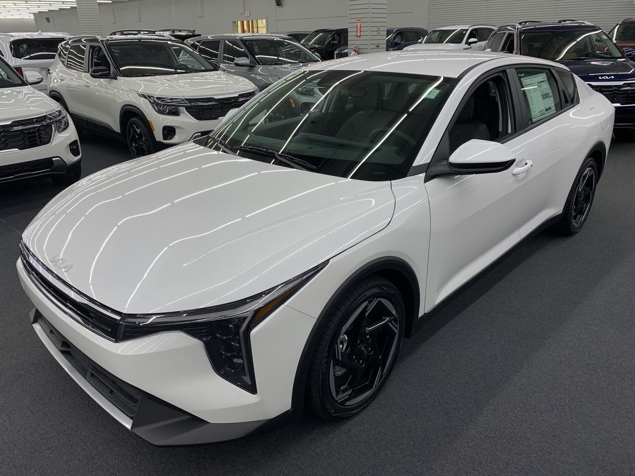 2025 Kia K4 EX FWD Benwood WV