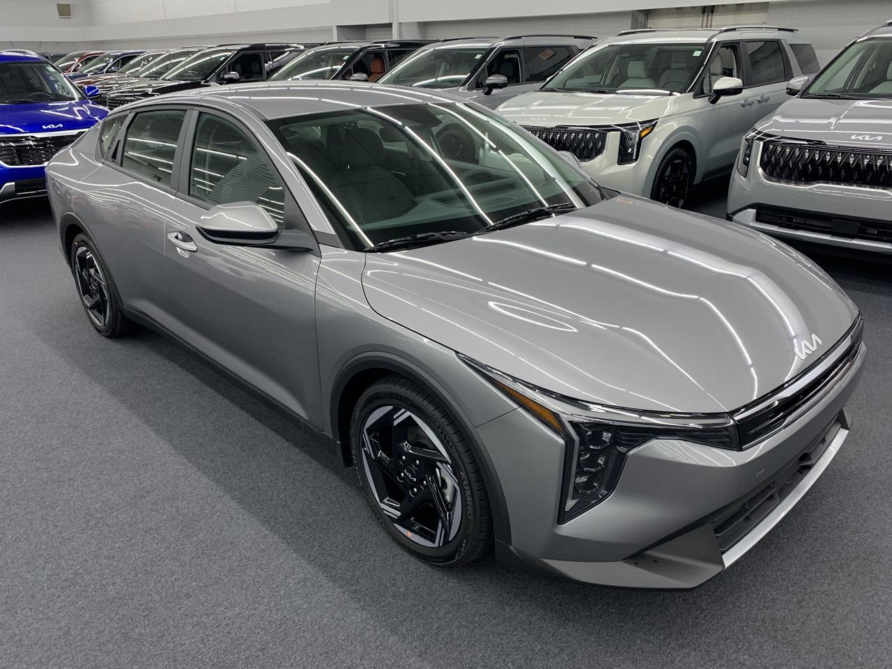 2025 Kia K4 EX FWD Benwood WV