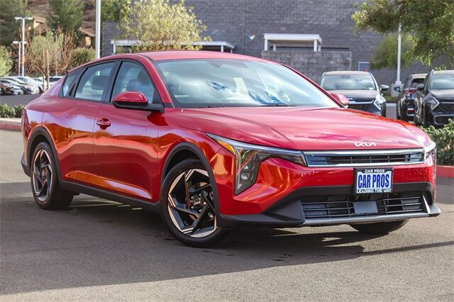 2025 Kia K4 EX