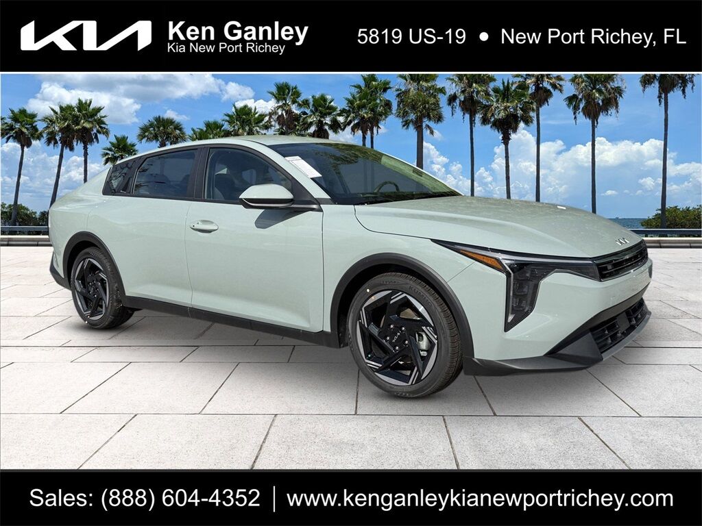 2025 Kia K4 EX Oshkosh WI