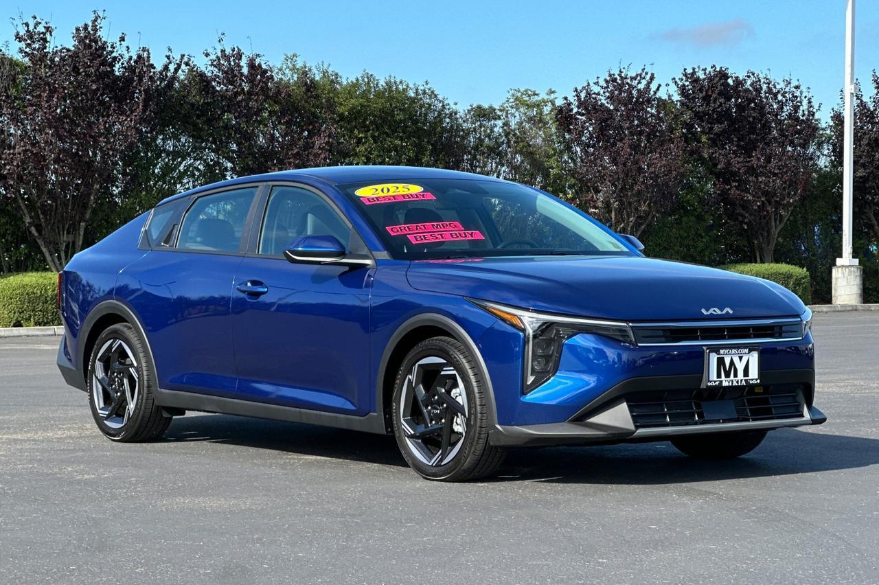 2025 Kia K4 EX Salinas CA