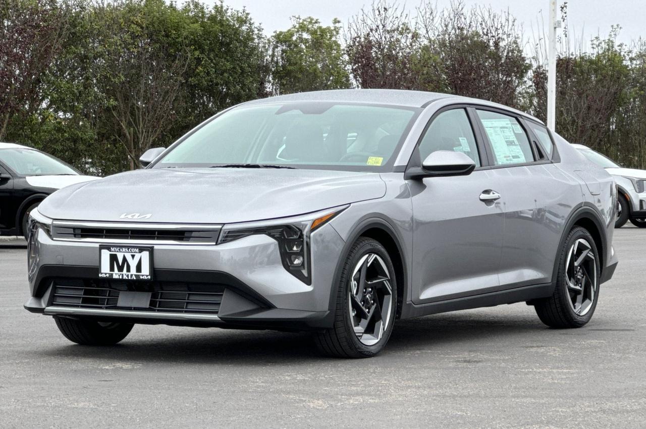 2025 Kia K4 EX Salinas CA