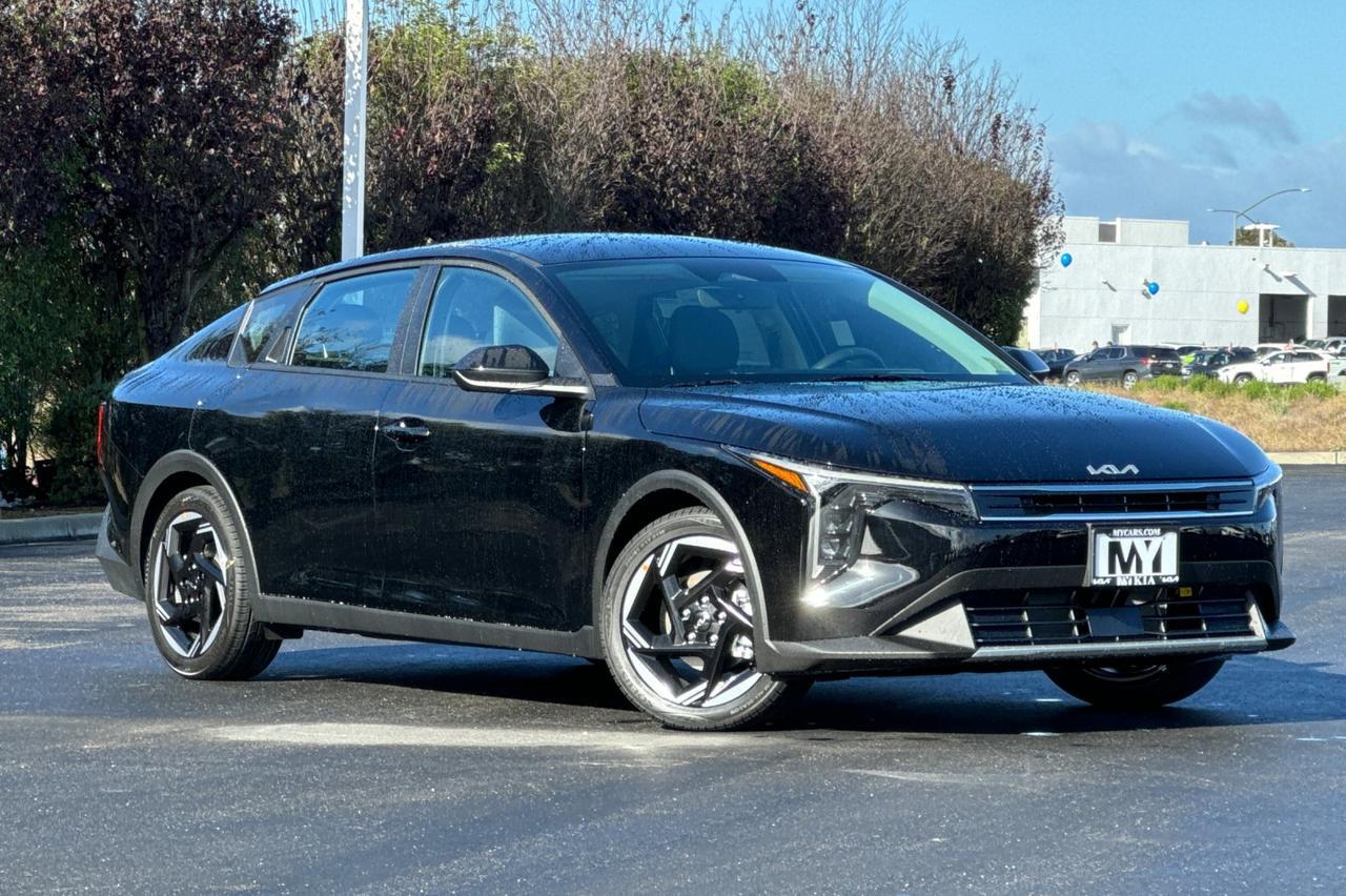 2025 Kia K4 EX Salinas CA