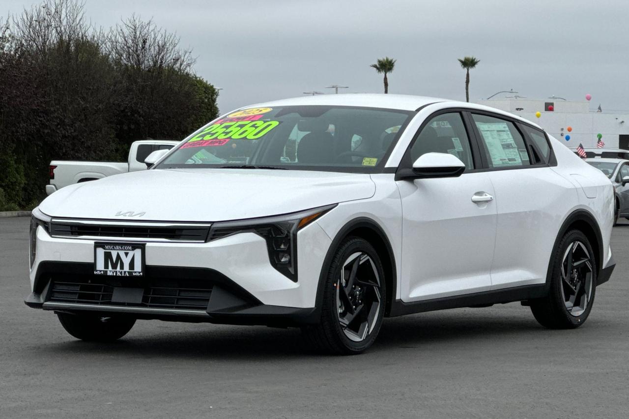 2025 Kia K4 EX Salinas CA