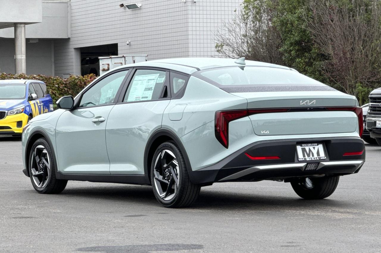 2025 Kia K4 EX Salinas CA