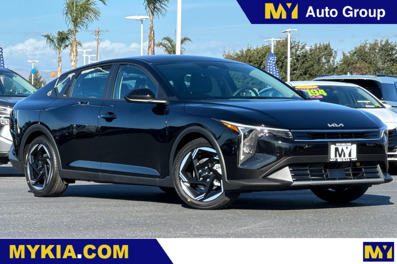 2025 Kia K4 EX