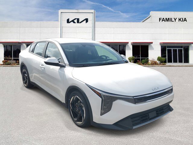 2025 Kia K4 EX