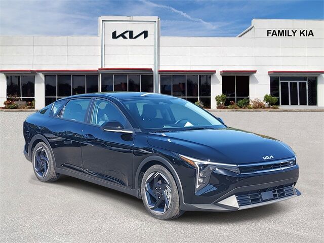 2025 Kia K4 EX