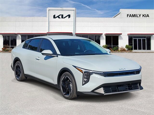 2025 Kia K4
