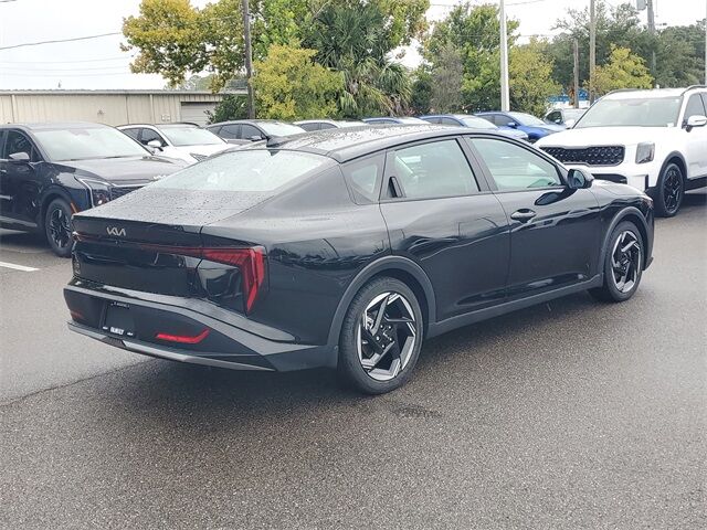 2025 Kia K4 EX photo 6