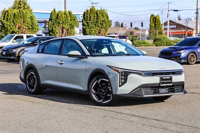 2025 Kia K4 EX