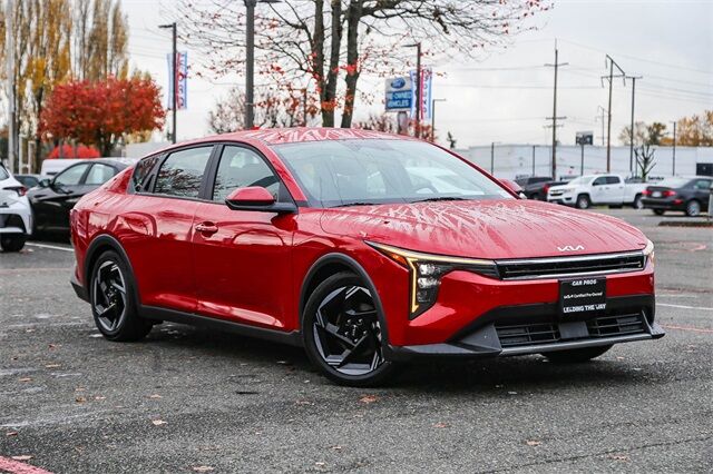 2025 Kia K4 EX