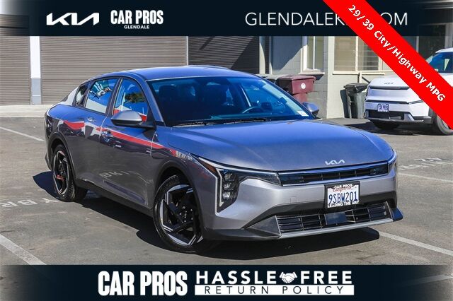 2025 Kia K4