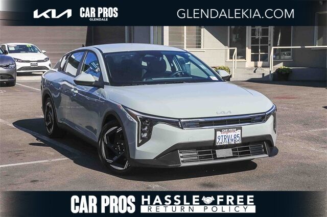 2025 Kia K4