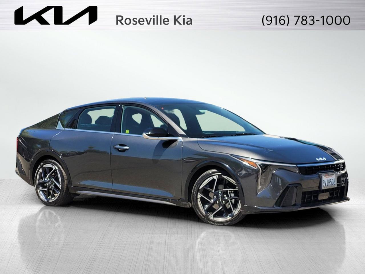 2025 Kia K4 GT-LINE