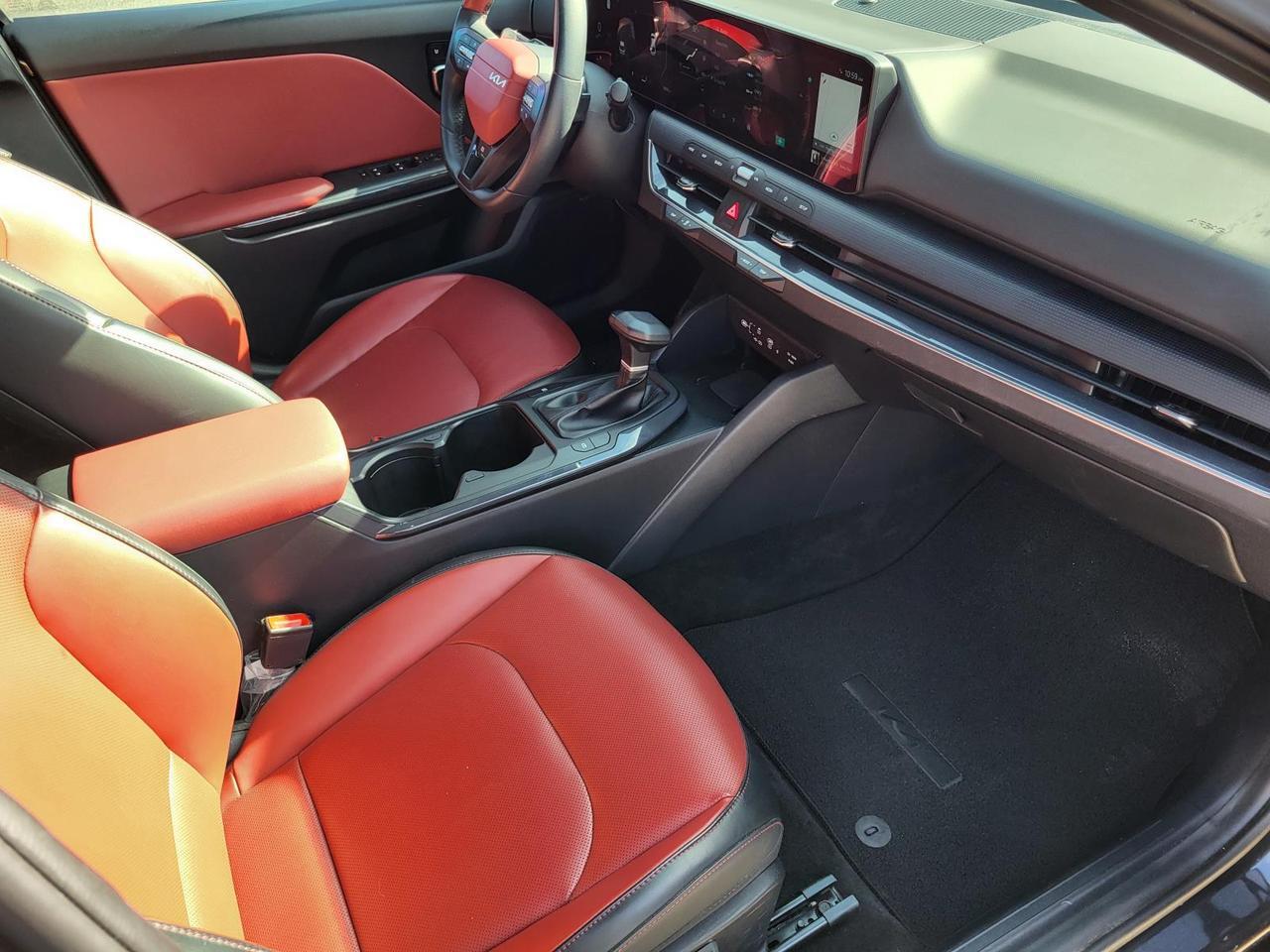 2025 Kia K4 GT-Line FWD Beeville TX