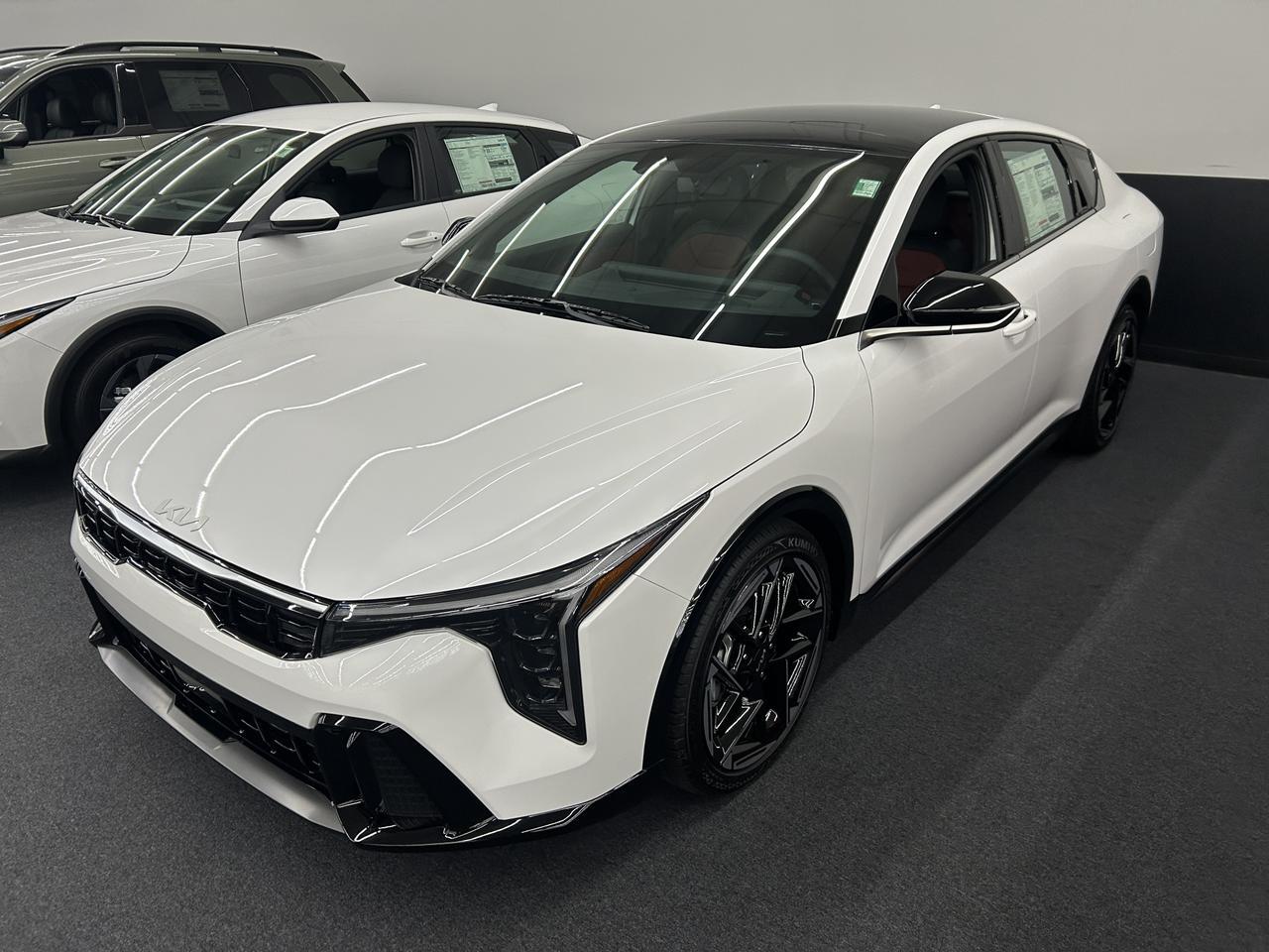 2025 Kia K4 GT-Line FWD