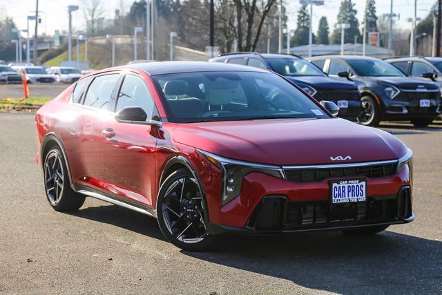 2025 Kia K4 GT-Line
