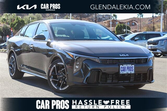 2025 Kia K4 GT-Line