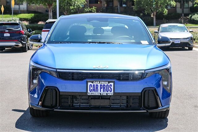 2025 Kia K4 GT-Line