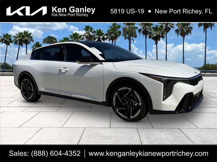 2025 Kia K4 GT-Line Oshkosh WI