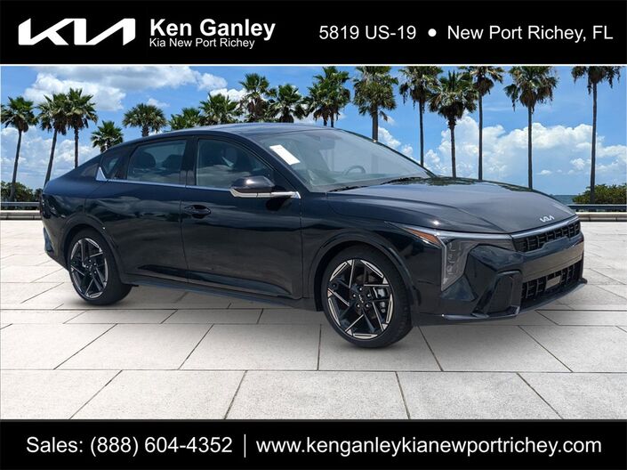2025 Kia K4 GT-Line Oshkosh WI