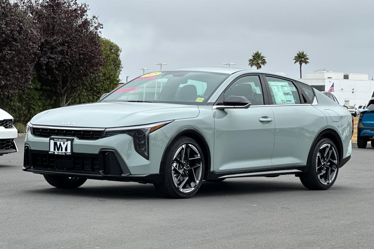 2025 Kia K4 GT-Line Salinas CA