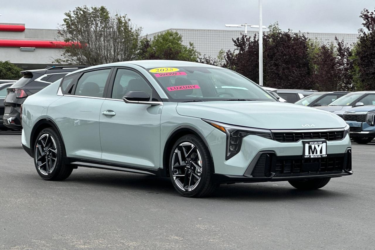 2025 Kia K4 GT-Line Salinas CA