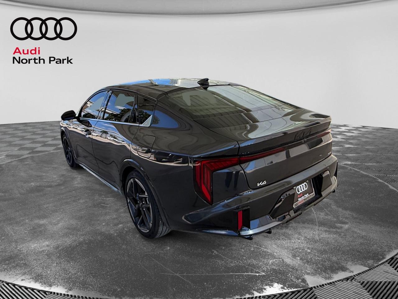 2025 Kia K4 GT-Line